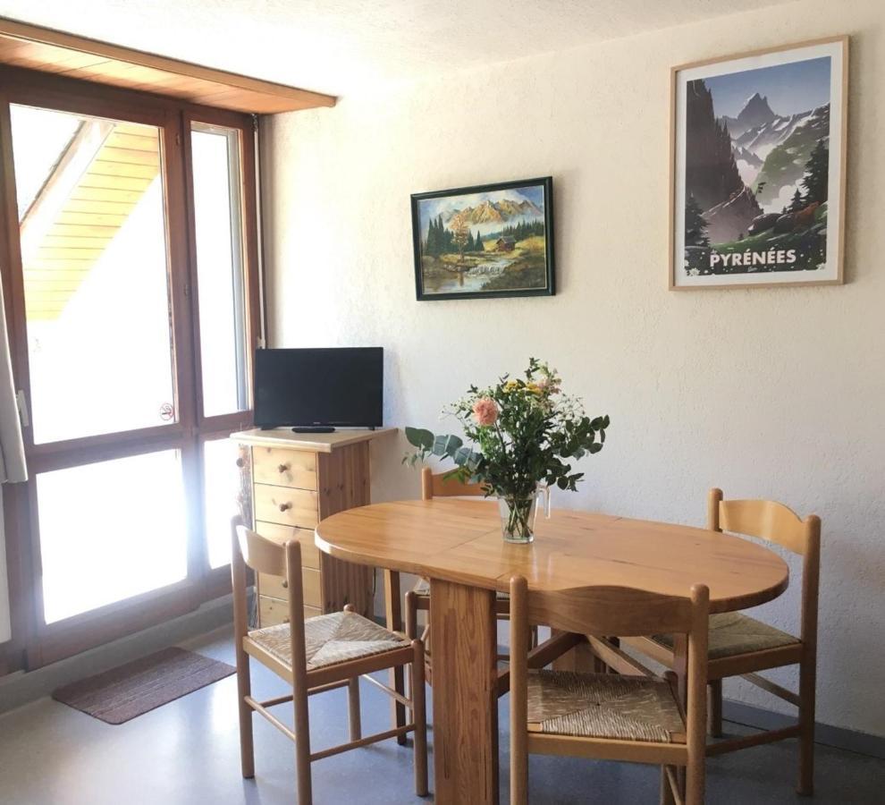 Studio St Lary Proche Du Centre, Au Calme Avec Vue Montagne 생라리술랑 외부 사진